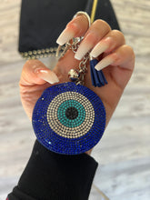 Cargar imagen en el visor de la galería, Evil Eye Bling Keychain - Diamond Delicates®™
